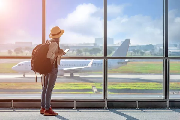 airport-6a54b624b22e0